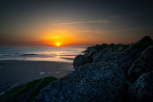 Strekdam bij de vuurtoren Texel van Axel Lap