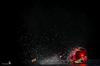Roter Weihnachtsschmuck
