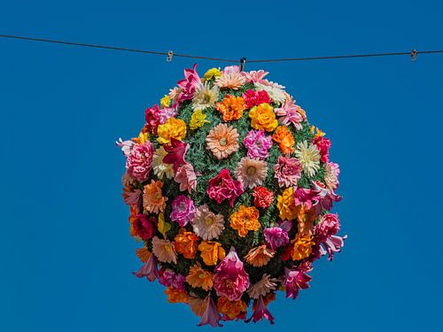 CONSTANCE : LA BOULE À FACETTES
