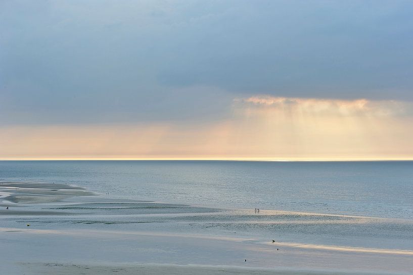 Strand bei Ebbe von Txell Alarcon