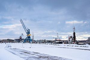 Blick über den Stadthafen in der Hansestadt Rostock im Winter