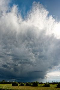 Große Gewitterwolke