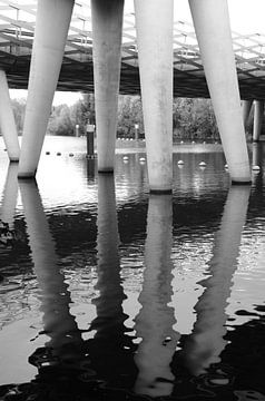 Water onder de brug van Franklin Smit