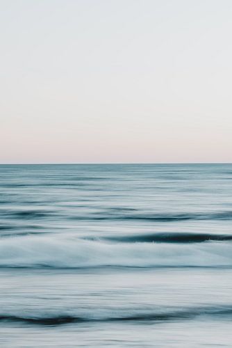 A walk on the beach at sunset by Elise van Gils
