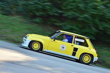 Renault R5 Turbo 2 op de heuvel Eggberg Classic 2019 van Ingo Laue