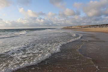 Leichter Wellengang am Strand bei Westerland auf Sylt