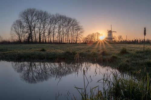 Zonsopkomst Molen de Vlinder in de Betuwe