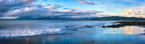 Panorama aan de kust van Wales, Groot Brittannië