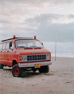 Old truck by Sanne van Es