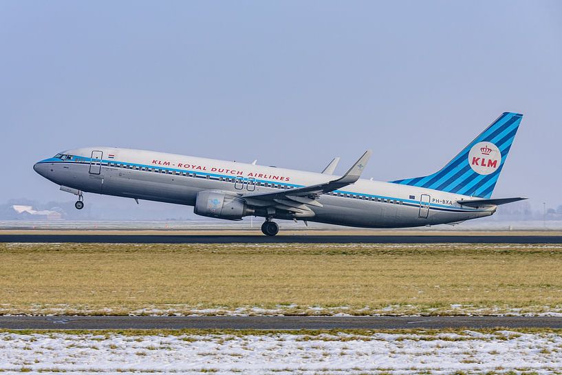 Le Boeing 737-800 de KLM, le PH-BXA, en hiver. par Jaap van den Berg
