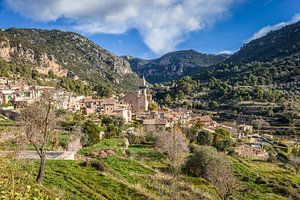 Valldemossa in der Serra de Tramuntana, Mallorca