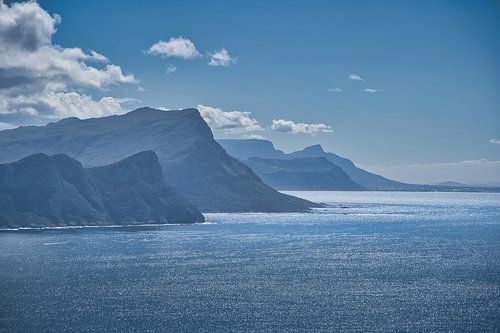 De Tafelbergketen bij False Bay