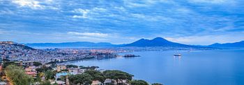 Naples le matin