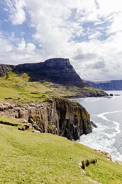 Waterstein Head - depuis Neist Point, Isle-of-Skye, en Écosse