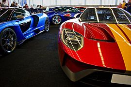 Der Ford GT unter den Hypercars auf der Amsterdam Motor Show