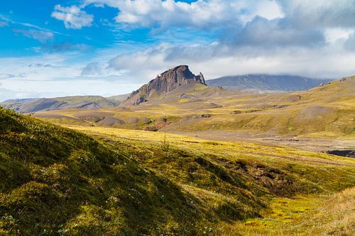 Einhyrningur in Iceland by Jan Schuler