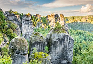 Bastei rotsen in Saksisch Zwitserland van ManfredFotos