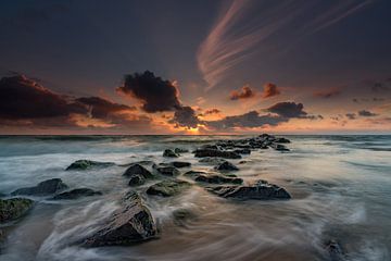 Texel pier beach paal 30 Langzeitbelichtung Sonnenuntergang von Texel360Fotografie Richard Heerschap