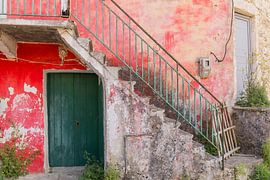 Hidden stories of decline and growth by Cindy Mulder