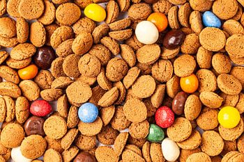 Sinterklaas gingerbread, spiced nuts