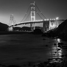 De Golden Gate Bridge in San Francisco in zwart-wit van Tux Photography