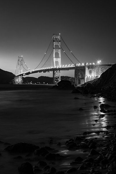 Die Golden Gate Bridge in San Francisco in schwarz-weiß von Tux Photography
