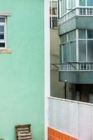 Tight urban lines in Lisbon