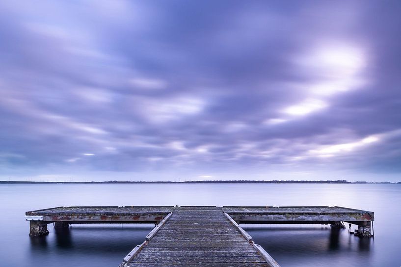 Lake Veere before sunrise by HylkoPhoto