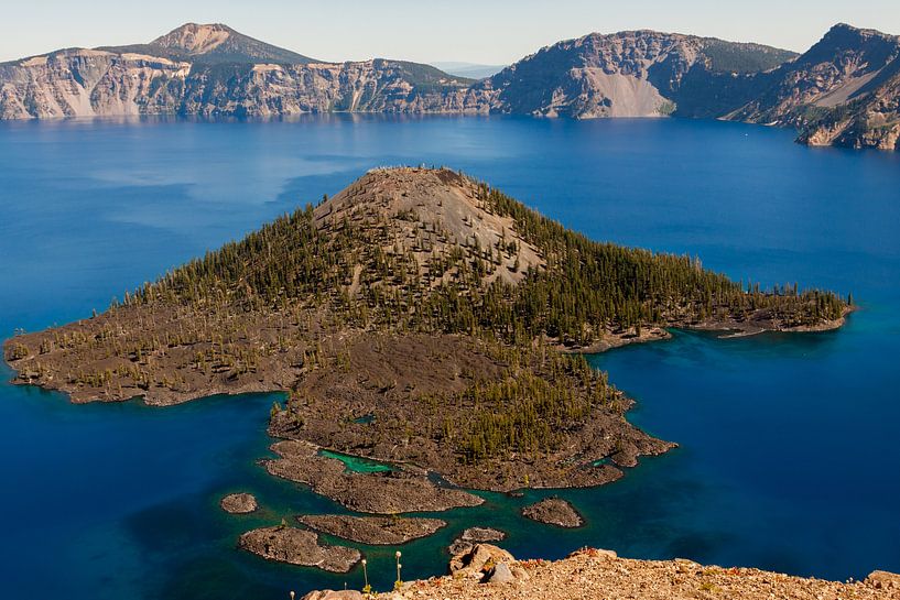 The most blue, Crater Lake by Stefan Verheij