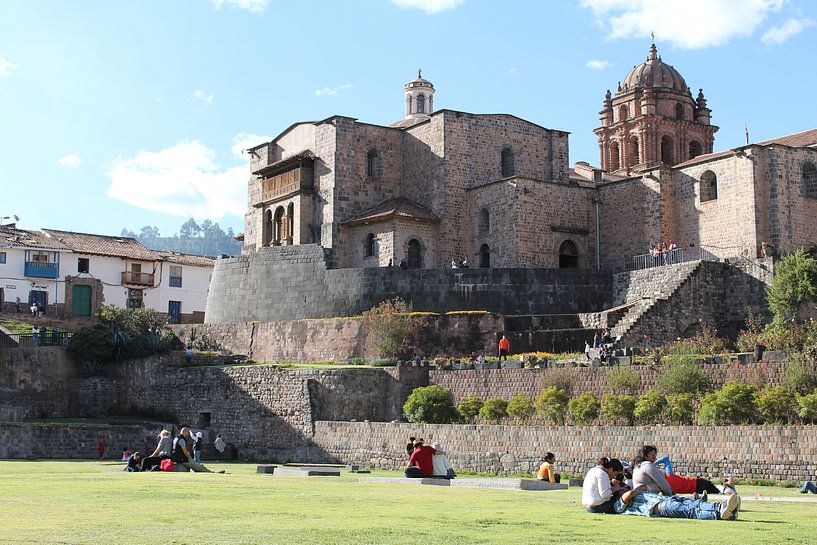 Kerk gebouw op oud gebouw - Cuzco Peru van Berg Photostore