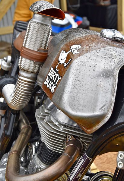 Wheels and waves van Jan Radstake