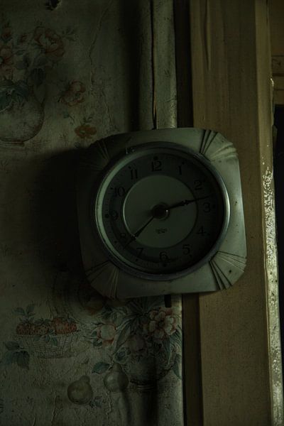 Verlaten huis interieur par Melvin Meijer