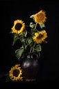 Zonnebloemen in Kan van Eddy 't Jong thumbnail