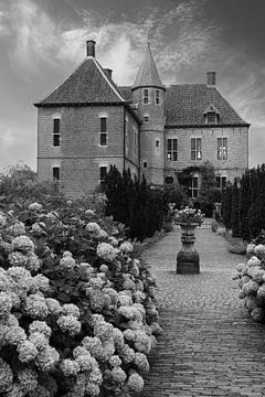 Vorden Castle, Gelderland, Netherlands by Imladris Images