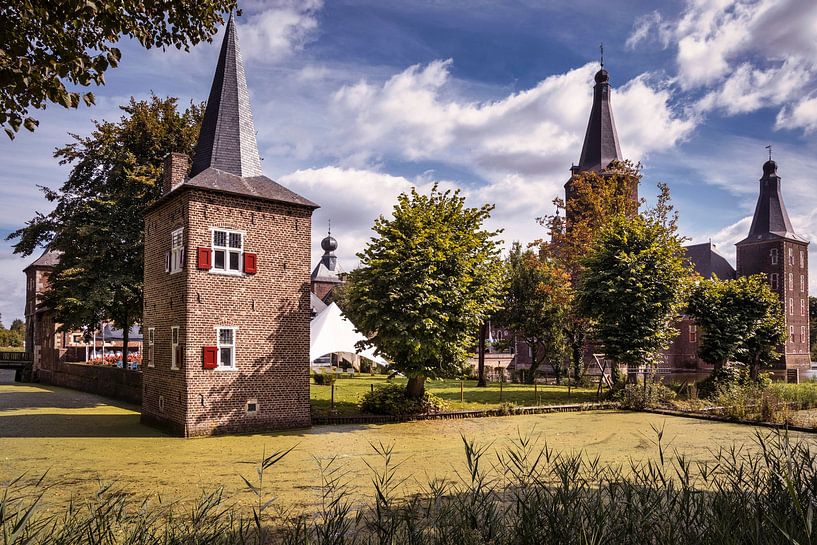 Hoensbroek Castle by Rob Boon