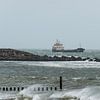 Schip in de storm in de Maasmond van scheepskijkerhavenfotografie