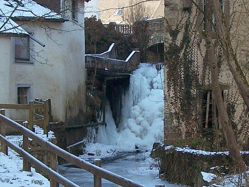 De betoverende waterval