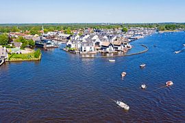 Luftaufnahme der Loosdrechtse Plassen bei Loosdrecht von Eye on You