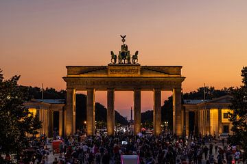 Brandenburger Tor Berlijn bij zonsondergang