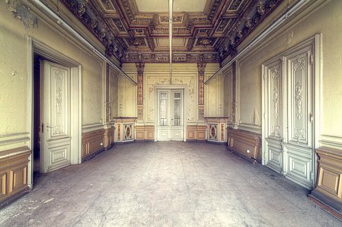 Détail du plafond abandonné.