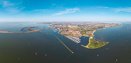 Enkhuizen Water City from the air by Thomas Röell
