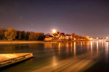 View into the moon of Regensburg by Roith Fotografie