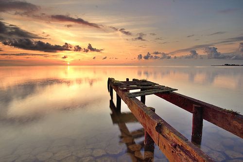 Vervallen steiger bij zonsopkomst