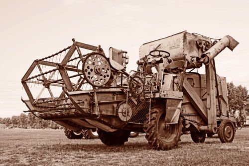 Combine harvester Claas Columbus