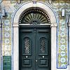 Porte authentique à Lisbonne sur Paula Romein