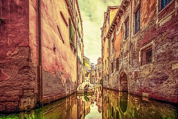 Niet alles is goud in Venetië. van Marcel Hechler