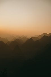 Sonnenaufgang im Norden Vietnams von Jesse Wensing