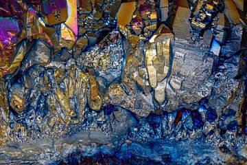 Titanium Aura kwarts. van Alie Ekkelenkamp