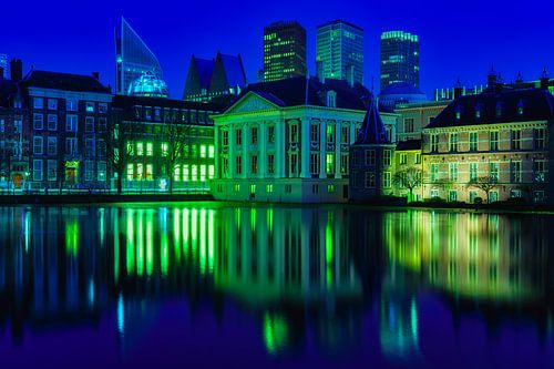 The court pond in the blue hour