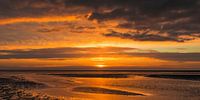 Sonnenuntergang am Strand von Schiermonnikoog am Ende des Tages von Sjoerd van der Wal Fotografie Miniaturansicht